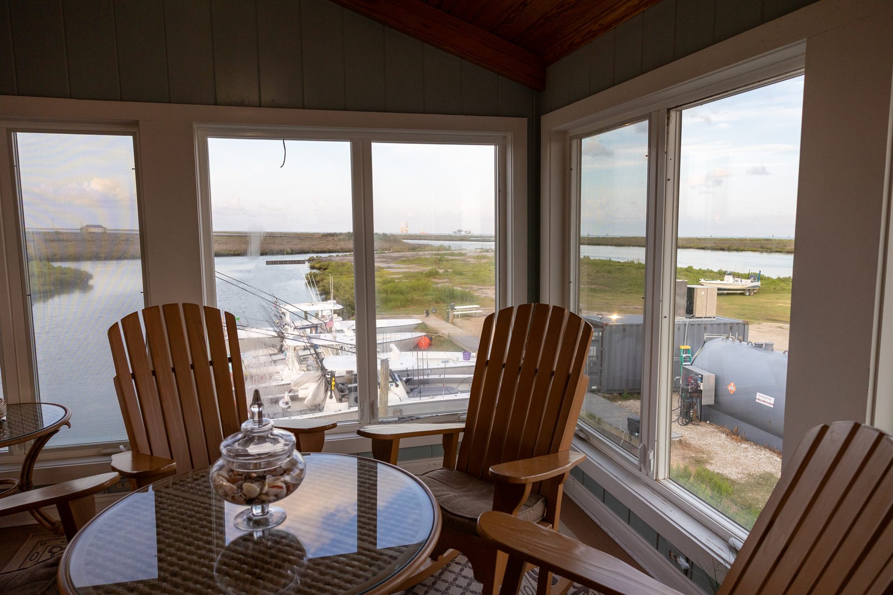 Lodge seating looking out toward the DTB private docks